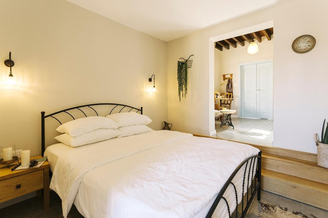 Hotel Saint Anna Akko Esterno foto